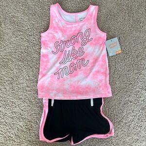 NWT Toddlers Active short set size 4T